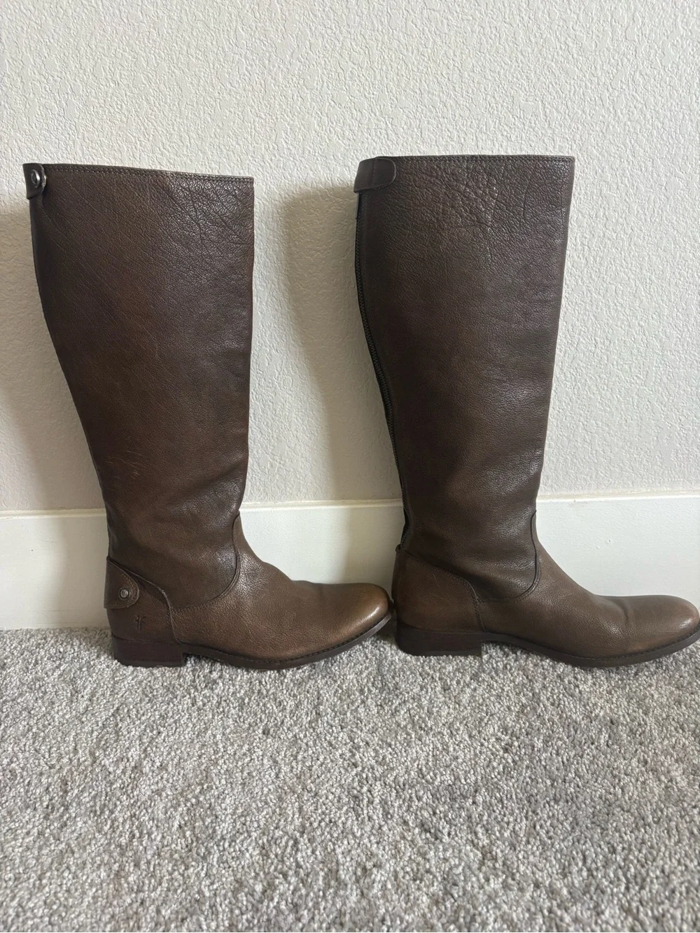 Frye finish low
